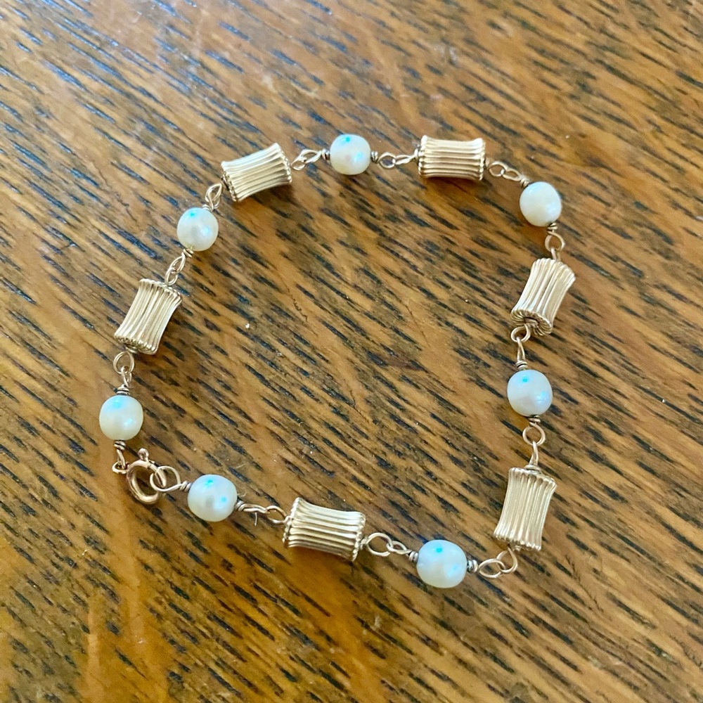Vintage 14K Gold & Cultured Pearl Bracelet